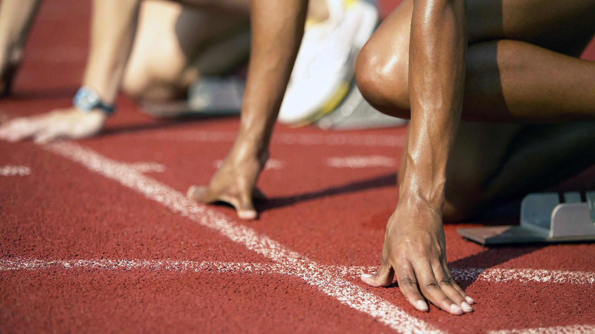 -世界田径接力锦标赛，中国队闯进男子4x100决赛，田径男子4×100接力世界纪录